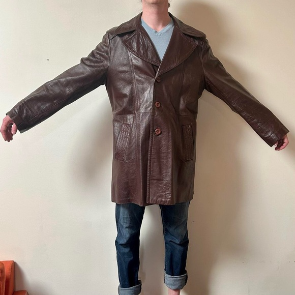 Vintage Leather Jacket - Picture 4 of 8